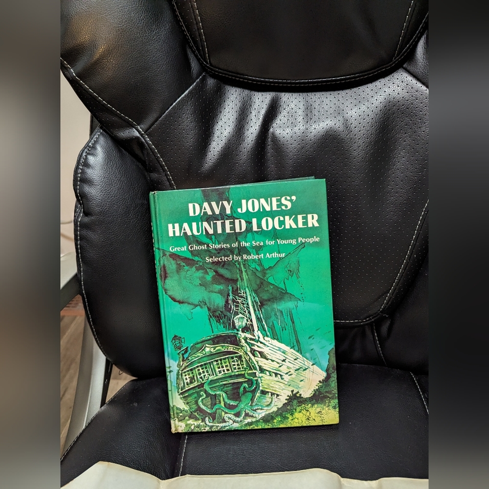 Davy Jones Haunted Locker. First Edition Vintage Book.